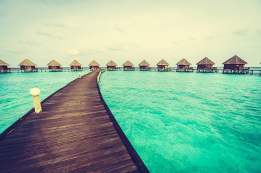 Plaj ve deniz ile güzel Maldivler ada