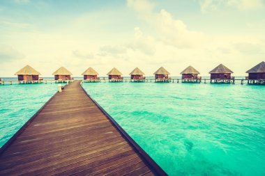 Plaj ve deniz ile güzel Maldivler ada