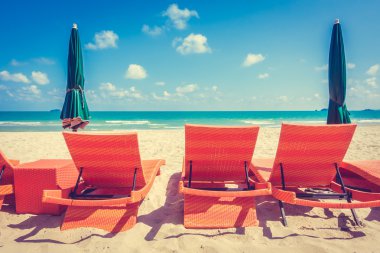 Şemsiye ve plaj sandalye