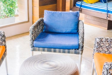 Güzel lüks yastıklar Divan