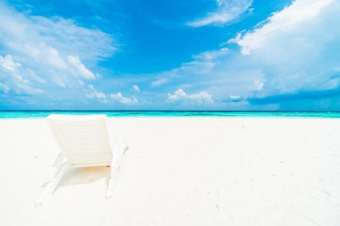 tropikal plaj ve deniz otel resort çevresinde