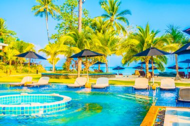 Açık Yüzme Havuzu