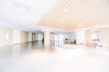 Otel lobisinde bulanıklık