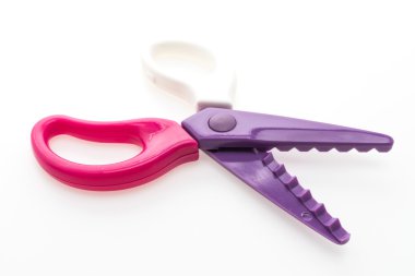 Renkli plastik makas