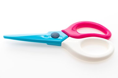 Renkli plastik makas