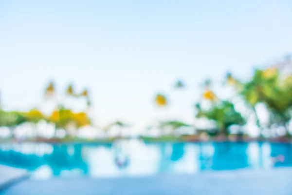 Desenfoque piscina al aire libre — Foto de Stock