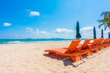 Şemsiye ve plaj sandalye