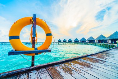 lifebouy veya Emanet halka Maldivler resort