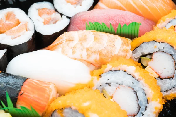 Sushi de mariscos estilo comida japonesa — Foto de Stock