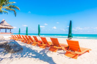 Şemsiye ve plaj sandalye