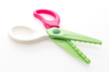 Renkli plastik makas