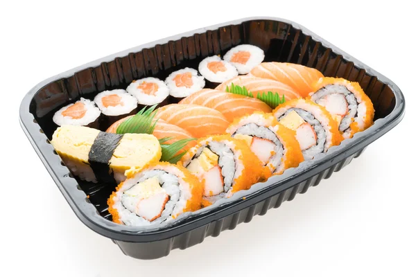 Caixa de sushi com rolo de sushi de salmão — Fotografia de Stock