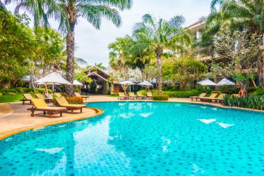 güzel bir Yüzme Havuzu