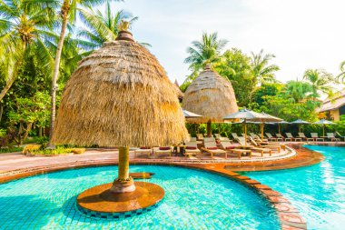 Açık Yüzme Havuzu