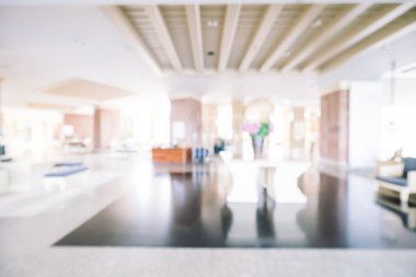 Otel lobisinde bulanıklık