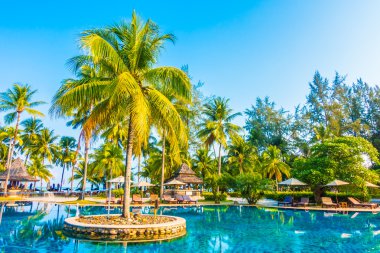 Açık Yüzme Havuzu