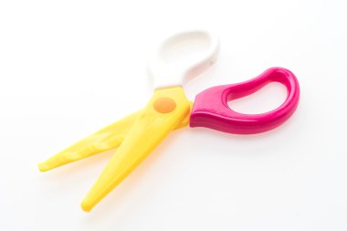 Renkli plastik makas