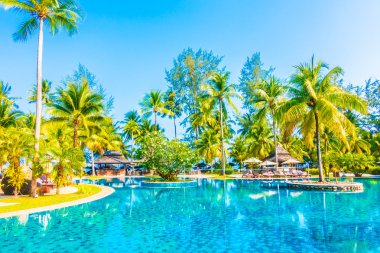 Açık Yüzme Havuzu