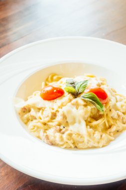 lezzetli spagetti carbonara