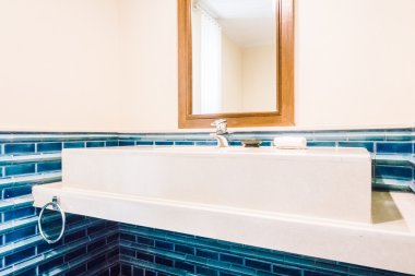 Musluk lavabo dekorasyon