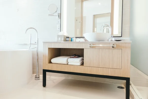 Beautiful luxury sink decoration — Stock Photo, Image