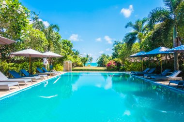 şemsiye ve sandalye