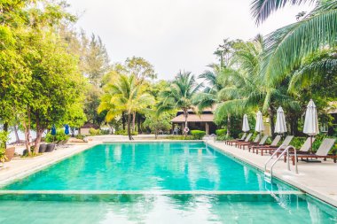 güzel bir Yüzme Havuzu