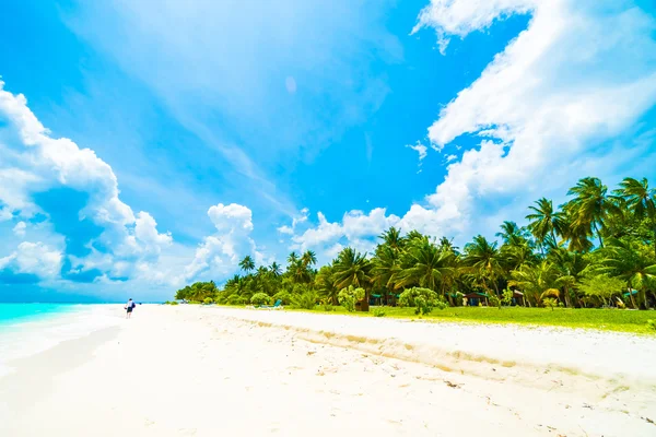 Schöner tropischer Strand — Stockfoto