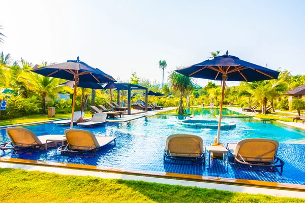 Açık Yüzme Havuzu