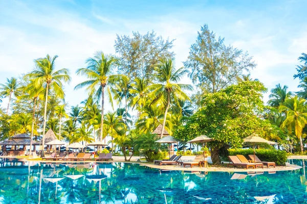 Açık Yüzme Havuzu