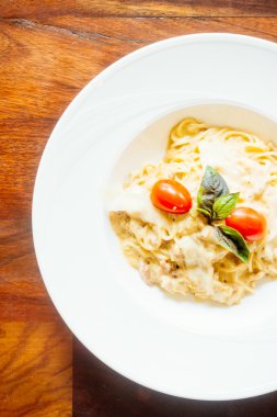 lezzetli spagetti carbonara