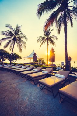 güzel bir Yüzme Havuzu