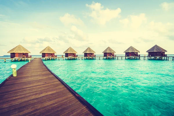 Bella isola tropicale delle Maldive — Foto Stock