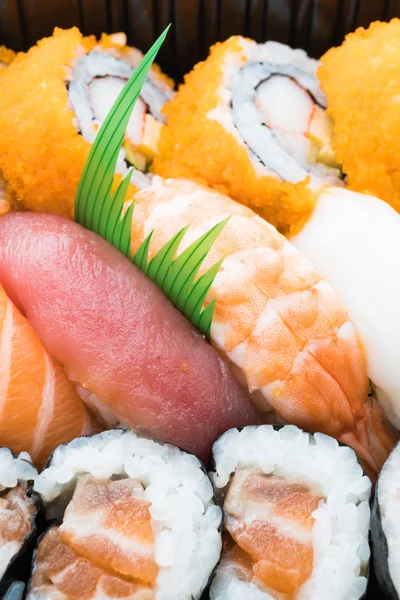 Sushi di mare stile di cibo giapponese — Foto Stock