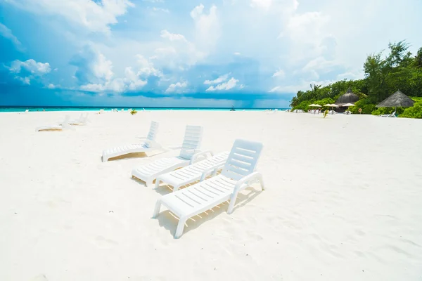 Hermosa playa tropical — Foto de Stock