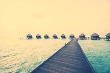 Günbatımı Maldivler Island üzerinde