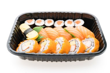 Suşi roll taze somon suşi kutusuyla