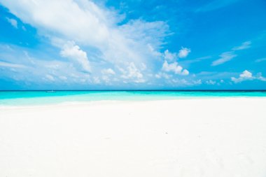 Güzel tropikal plaj 