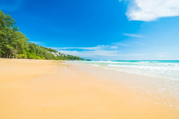 Beach and sea — Stock Photo, Image