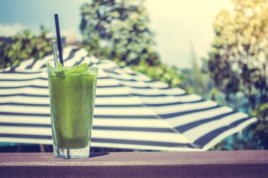 Açık Yüzme Havuzu