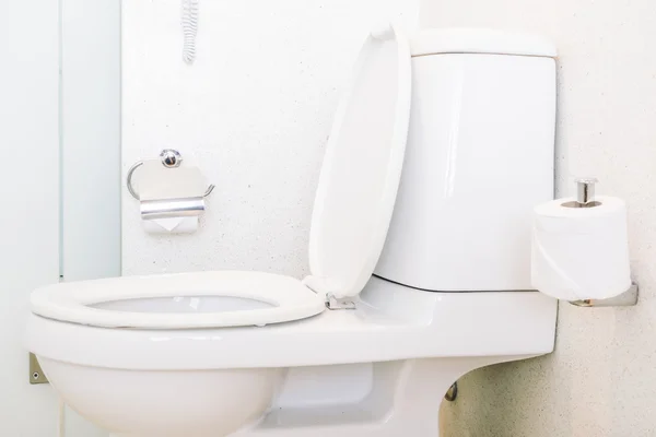 Weißer Toilettensitz — Stockfoto