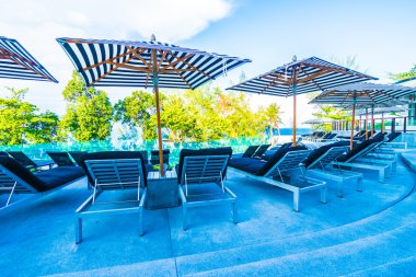 Açık Yüzme Havuzu