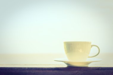 beyaz kahve fincanı