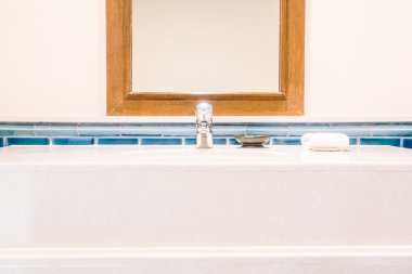 Musluk lavabo dekorasyon 