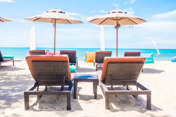 şemsiye ve sandalye