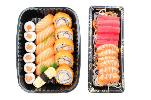 Sushi box with roll