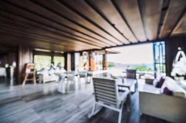 Otel lobisinde bulanıklık