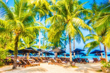 şemsiye ve sandalye