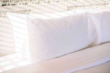 Yastık Yatak Dekorasyon