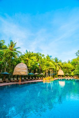 Açık Yüzme Havuzu